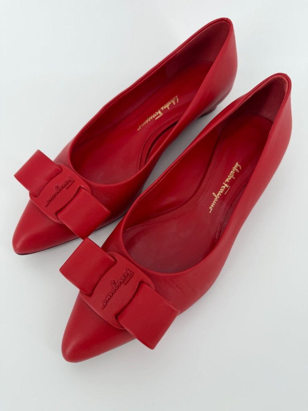 Salvatore Ferragamo Viva Ballet Flats Red Leather Women’s Size 6